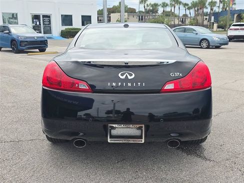 Used 2011 INFINITI G37 x Coupe w/ Premium Pkg AWD/4WD image 4