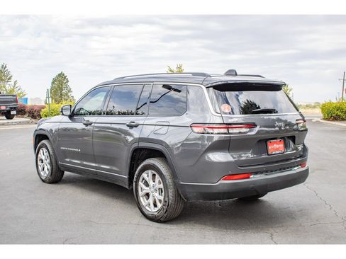 Used 2022 Jeep Grand Cherokee L Limited w/ Trailer Tow Group (B) AWD/4WD image 6