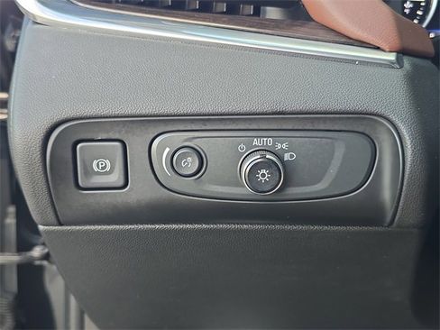 Certified 2020 Buick Enclave Avenir w/ Avenir Technology Package image 26