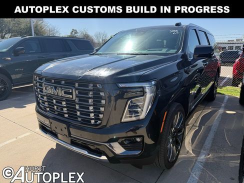 Used 2026 GMC Yukon XL Denali Ultimate w/ LPO, Floor Liner Package image 1