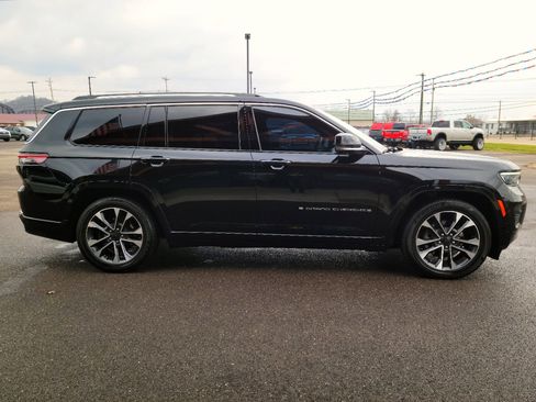 Used 2021 Jeep Grand Cherokee L Overland w/ Advanced Protech Group III image 30