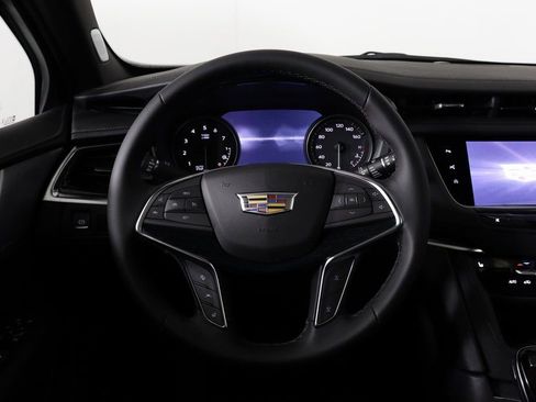 New 2025 Cadillac XT5 Premium Luxury w/ Technology Package image 18