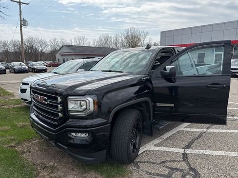 Used 2017 GMC Sierra 1500 4x4 Double Cab w/ Elevation Edition image 3
