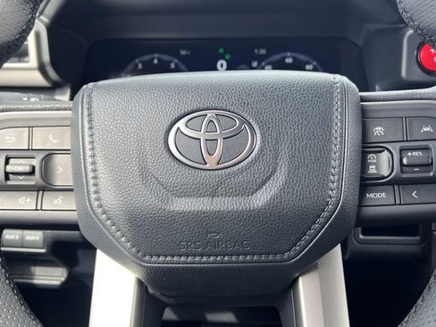 New 2026 Toyota 4Runner TRD Off-Road Premium image 32