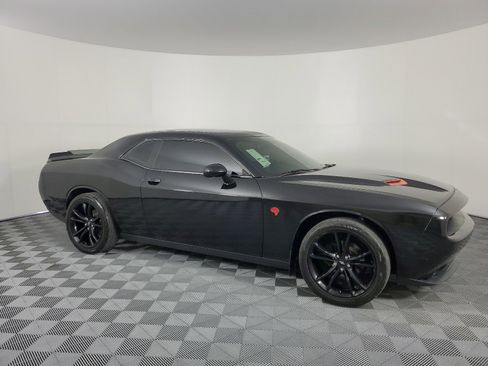 Used 2018 Dodge Challenger SXT w/ Blacktop Package image 1
