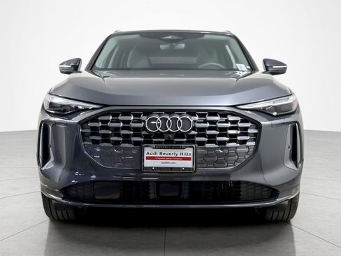 Used 2025 Audi Q5 Premium Plus w/ Premium Plus AWD/4WD image 8
