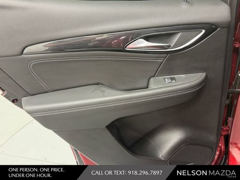 Used 2023 Buick Envision Essence w/ Sport Touring Package AWD/4WD image 34