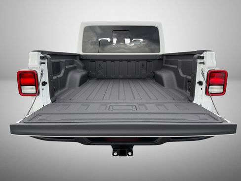 New 2026 Jeep Gladiator Sport image 8