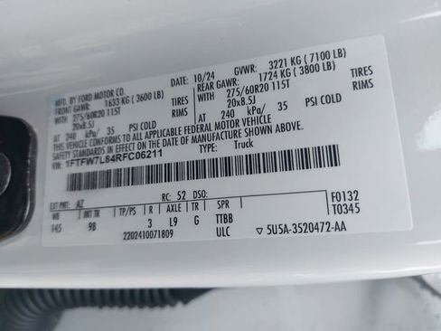 Used 2024 Ford F150 Platinum w/ FX4 Off-Road Package image 33