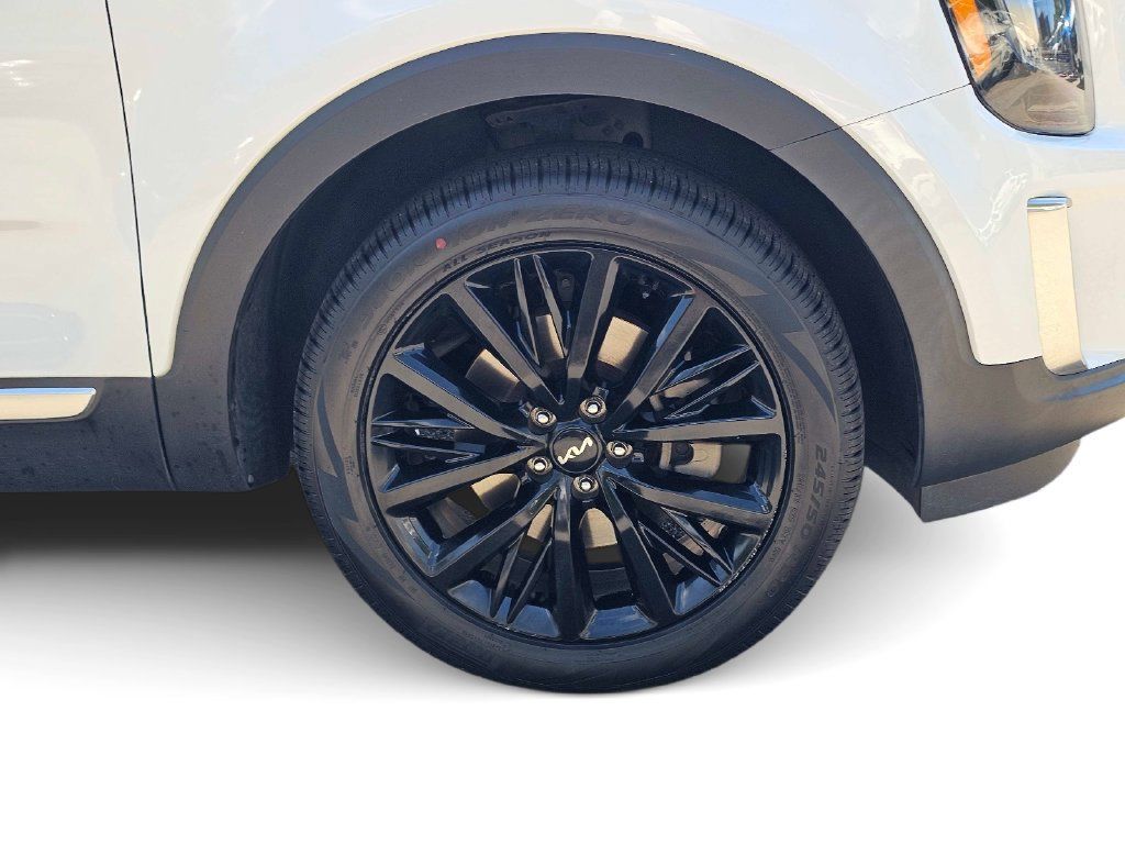 Used 2022 Kia Telluride SX FWD image 6
