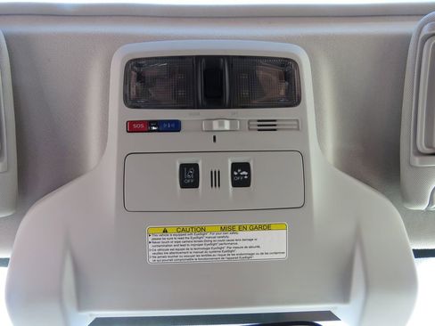 Used 2018 Subaru Forester 2.5i Touring image 27