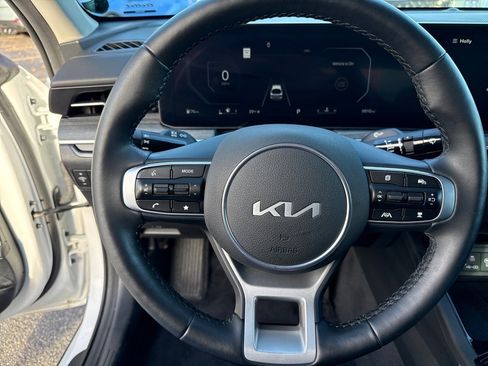 Used 2025 Kia K5 EX image 11