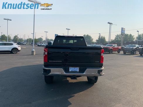 Certified 2023 Chevrolet Silverado 2500 LTZ w/ LTZ Plus Package AWD/4WD image 6