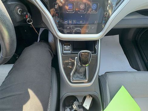 Used 2022 Subaru Outback Premium AWD/4WD image 18