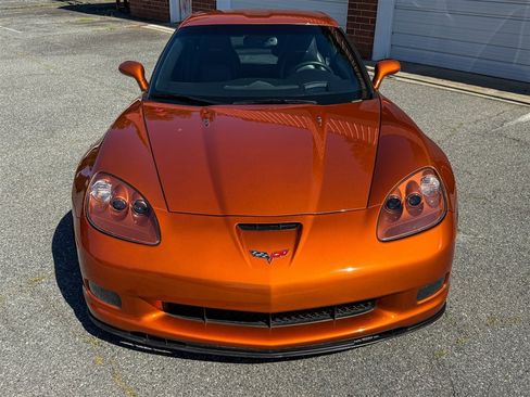 Used 2009 Chevrolet Corvette Z06 w/ Preferred Equipment Group RWD image 9