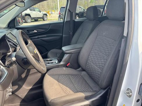 Used 2020 Chevrolet Equinox LT image 12