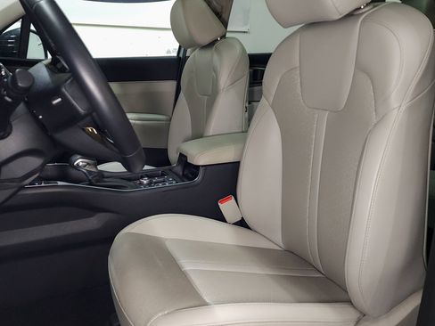 Used 2023 Kia Sorento X-Line EX image 41