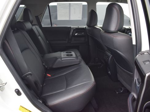 Used 2022 Toyota 4Runner TRD Off-Road Premium image 11