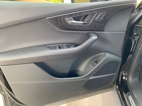 Used 2021 Audi Q7 2.0T Premium Plus w/ Executive Package image 22