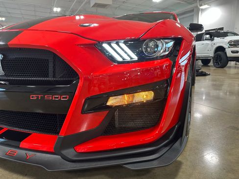 Used 2021 Ford Mustang Shelby GT500 w/ Technology Package RWD image 42