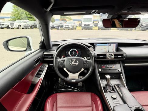 Used 2017 Lexus IS 200t F Sport w/ F Sport Package RWD image 33