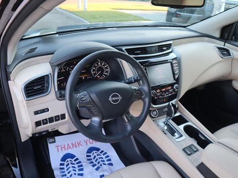 Certified 2024 Nissan Murano SV image 20