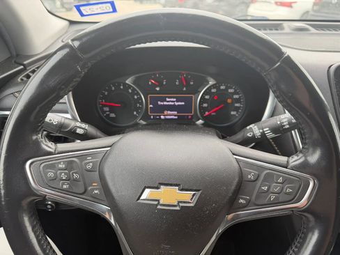 Used 2019 Chevrolet Equinox Premier image 13