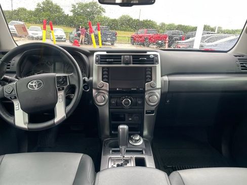 Used 2024 Toyota 4Runner SR5 Premium w/ Moonroof Package AWD/4WD image 12