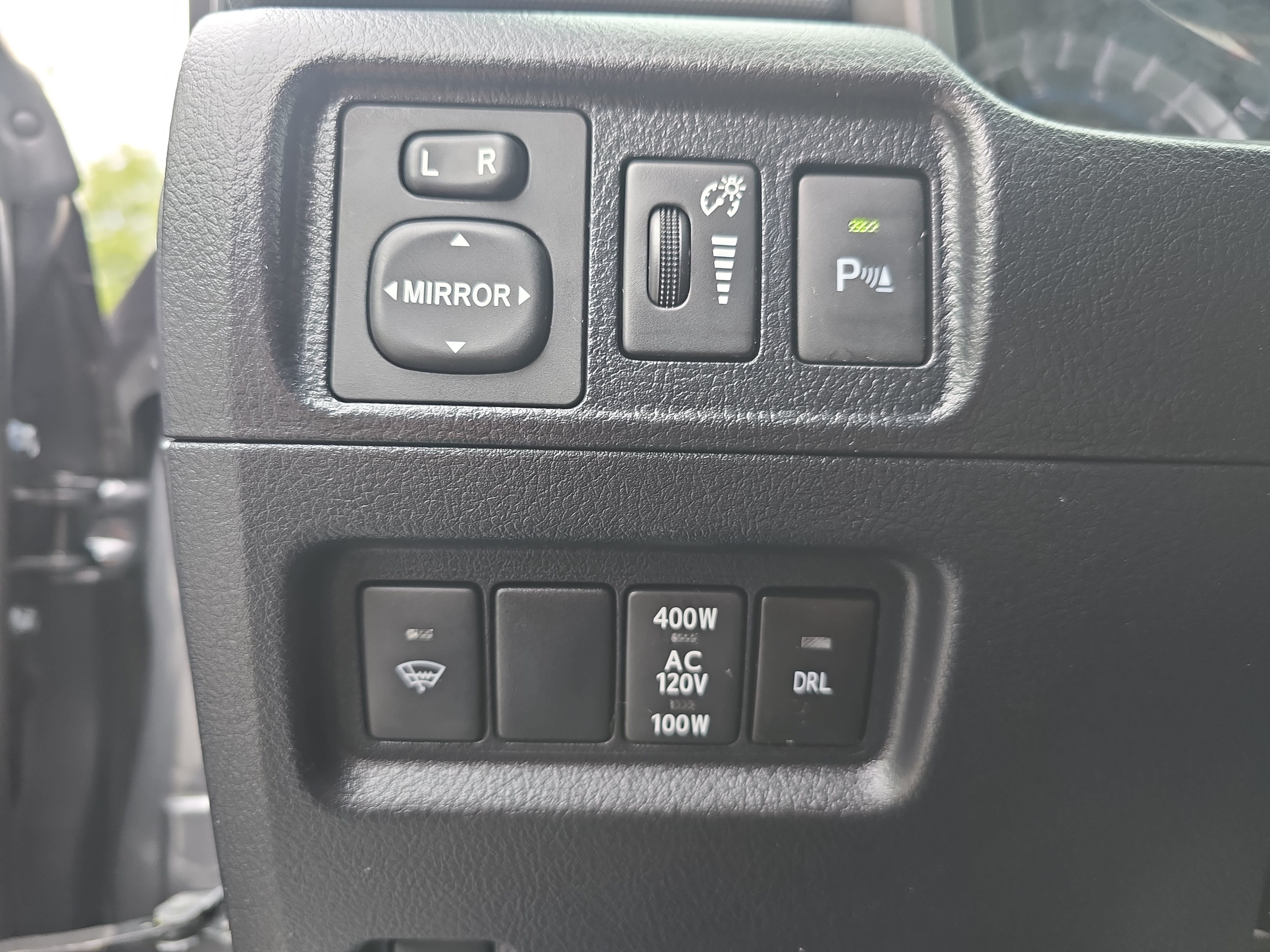 Used 2016 Toyota 4Runner Limited AWD/4WD image 24