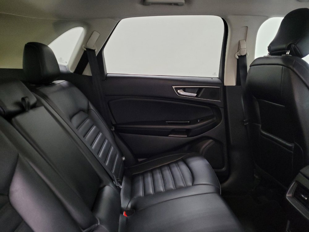 Used 2016 Ford Edge SEL w/ Equipment Group 201A AWD/4WD image 19