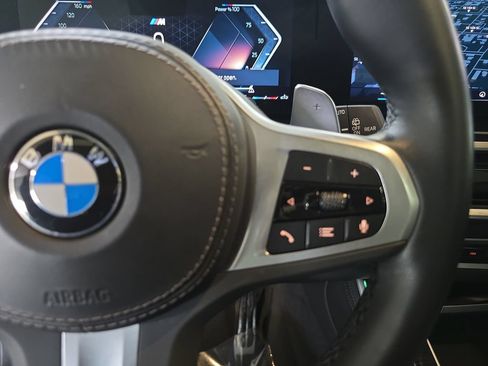 Used 2024 BMW X5 sDrive40i w/ M Sport Package RWD image 21