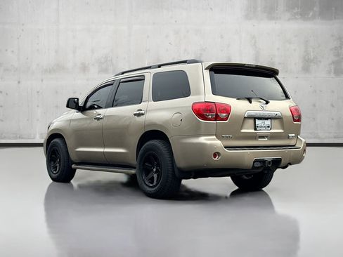 Used 2008 Toyota Sequoia Platinum image 5