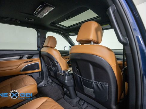 Used 2025 Kia Telluride EX X-Line AWD/4WD image 36