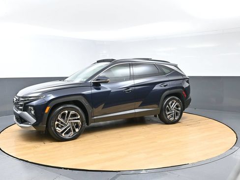 Used 2025 Hyundai Tucson Limited AWD/4WD image 41