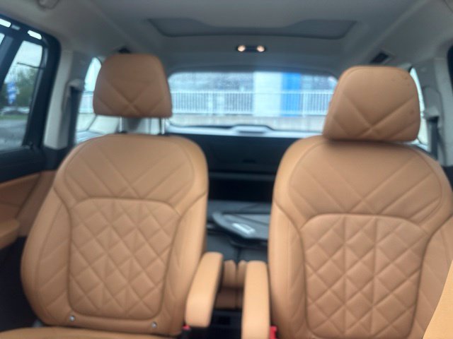 Used 2025 BMW X7 xDrive40i w/ Executive Package AWD/4WD image 11