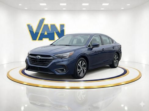 Used 2025 Subaru Legacy Premium image 1