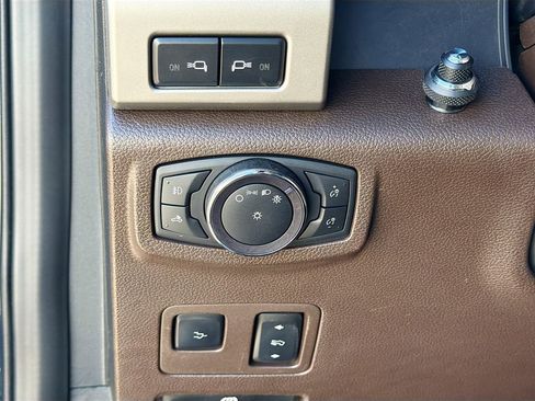 Used 2020 Ford F350 King Ranch w/ King Ranch Ultimate Package image 38