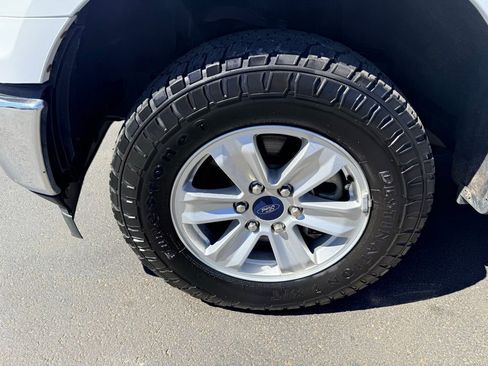 Used 2019 Ford F150 XLT w/ Trailer Tow Package image 14