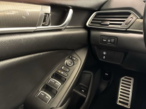 Certified 2022 Honda Accord Sport image 38