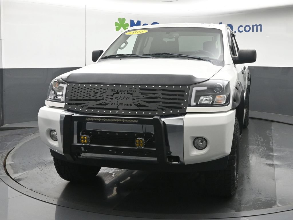 Used 2014 Nissan Titan SV w/ SV Value Truck Package AWD/4WD image 21