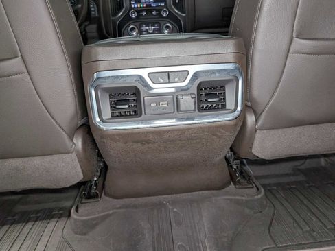 Certified 2021 GMC Sierra 2500 Denali w/ Denali Ultimate Package image 24