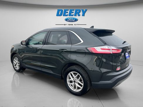 Certified 2024 Ford Edge SEL w/ Convenience Package AWD/4WD image 4