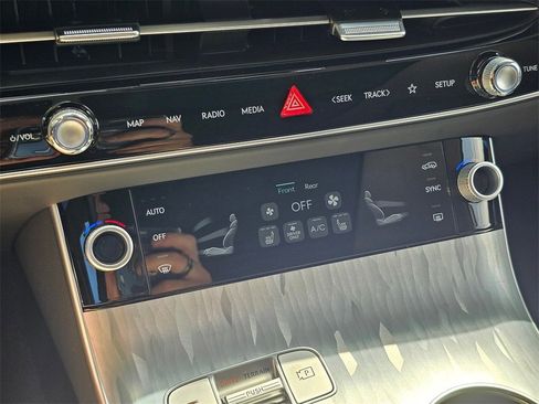 New 2026 Genesis Electrified GV70 Standard image 27