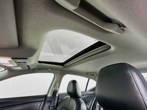 Used 2024 Nissan Sentra SR w/ SR Premium Package FWD image 24