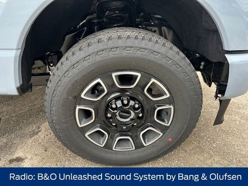 New 2026 Ford F250 Platinum image 16