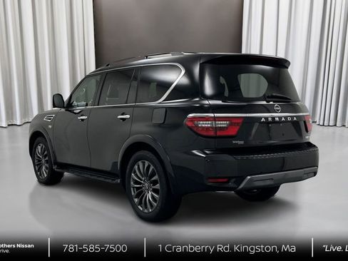 Used 2022 Nissan Armada Platinum w/ Captain's Chairs Package AWD/4WD image 7