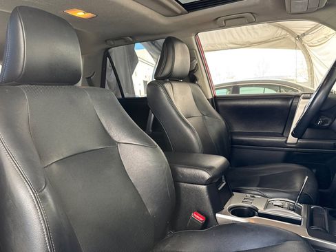 Used 2015 Toyota 4Runner Limited image 30