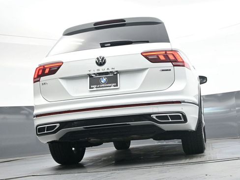 Used 2023 Volkswagen Tiguan SEL R-Line AWD/4WD image 31
