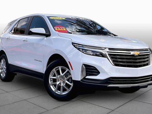 Certified 2024 Chevrolet Equinox LT FWD image 3