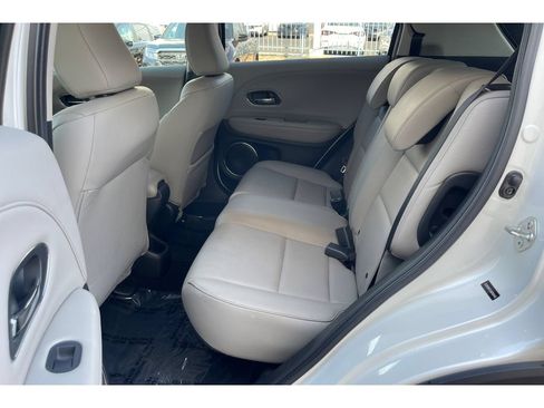 Used 2018 Honda HR-V EX-L image 15